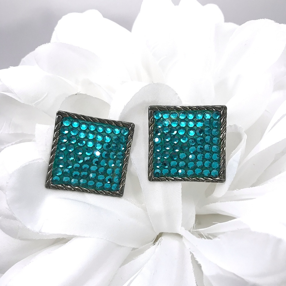 Richard Kerr Rhinestone Earrings - Picture 2 of 8